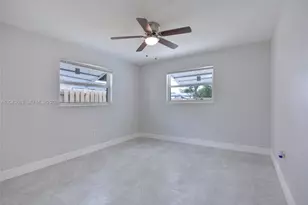 8571 NW 27th Pl, Sunrise, FL 33322 - Photo 14