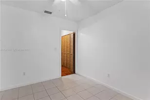 5065 NW 195th Ln, Miami Gardens, FL 33055 - Photo 34