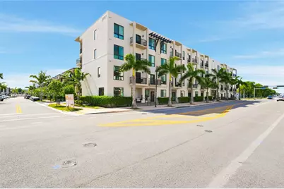 8167 NW 41st St #E-101, Doral, FL 33166 - Photo 1