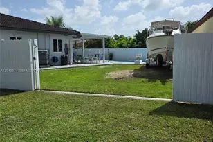 25787 SW 127th Pl, Homestead, FL 33032 - Photo 16