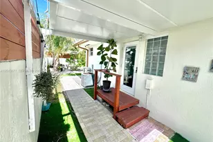 18701 Wentworth Dr, Hialeah, FL 33015 - Photo 46