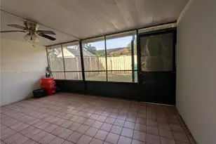 7502 NW 33rd St, Lauderhill, FL 33319 - Photo 22