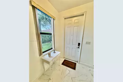 8805 W 35th Ave, Hialeah, FL 33018 - Photo 4