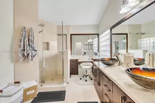 639 Verona Pl, Weston, FL 33326 - Photo 20