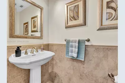 639 Verona Pl, Weston, FL 33326 - Photo 30
