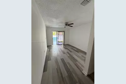 1808 Runners Way #1808, North Lauderdale, FL 33068 - Photo 6