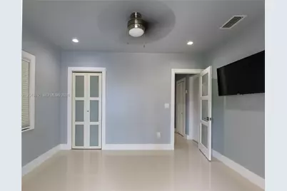 4538 SW 1st St #2, Miami, FL 33134 - Photo 10
