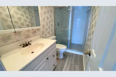 401 Lake Shore Dr #801, Lake Park, FL 33403 - Photo 22