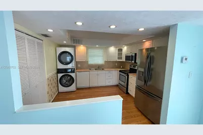 401 Lake Shore Dr #801, Lake Park, FL 33403 - Photo 8