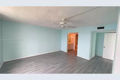 401 Lake Shore Dr #801, Lake Park, FL 33403 - Photo 12