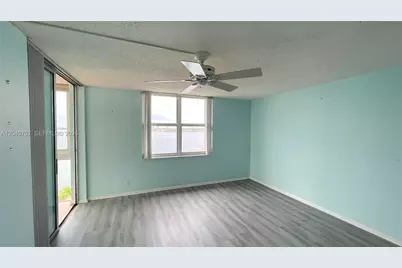 401 Lake Shore Dr #801, Lake Park, FL 33403 - Photo 14