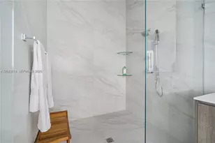 17550 Collins Ave, Sunny Isles Beach, FL 33160 - Photo 56