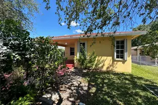 2235 Farragut St, Hollywood, FL 33020 - Photo 16