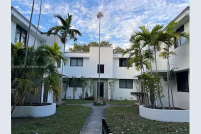1895 SW 22nd # 7, Miami, FL 33145 - Photo 1
