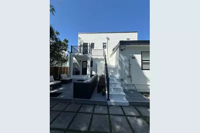 528 NE 70th St #Top, Miami, FL 33138 - Photo 4