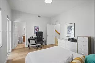 1043 SW 9th Ct, Miami, FL 33130 - Photo 30