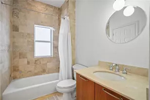 1043 SW 9th Ct, Miami, FL 33130 - Photo 32