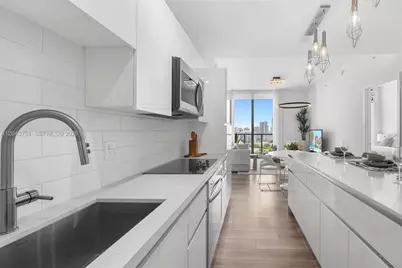 101 Diplomat Pkwy #1108, Hallandale Beach, FL 33009 - Photo 2