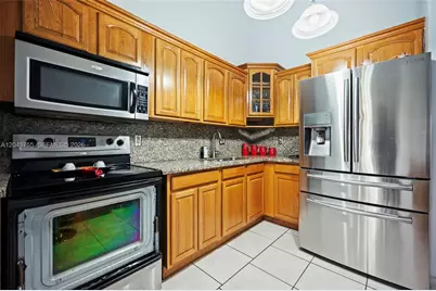 7581 W 29th Way, Hialeah, FL 33018 - Photo 8