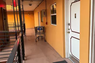 365 NE 125th St, North Miami, FL 33161 - Photo 2
