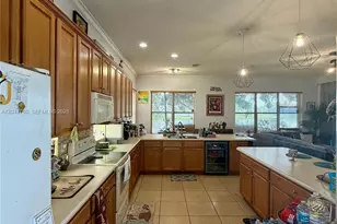 13193 SW 30th St, Miramar, FL 33027 - Photo 18