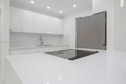 13350 SW 1st St #112P, Pembroke Pines, FL 33027 - Photo 12