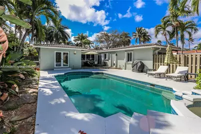 1147 Buchanan St, Hollywood, FL 33019 - Photo 4