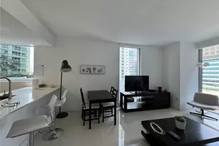 1300 Brickell Bay Dr, Miami, FL 33131 - Photo 2