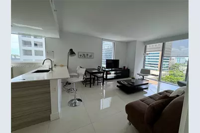 1300 Brickell Bay Dr #901, Miami, FL 33131 - Photo 1