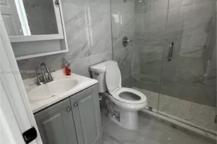 1255 W 49th Pl, Hialeah, FL 33012 - Photo 8