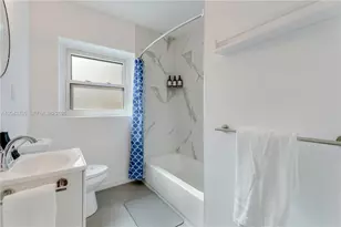 820 SW 26th Rd, Miami, FL 33129 - Photo 22