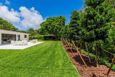 7845 SW 161st St, Palmetto Bay, FL 33157 - Photo 8