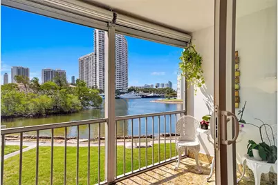 2930 Point East Dr #E201, Aventura, FL 33160 - Photo 6