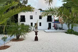 2134 SW 11th St, Miami, FL 33135 - Photo 4