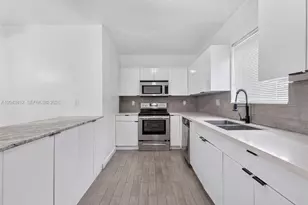 2360 SW 2nd St, Miami, FL 33135 - Photo 14