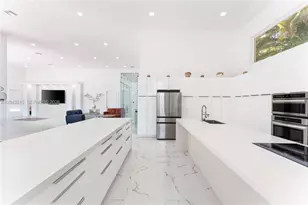 2673 NW 64th Blvd, Boca Raton, FL 33496 - Photo 10