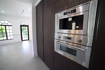 1345 Hollywood Blvd, Hollywood, FL 33019 - Photo 12
