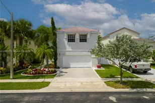 15341 NW 4th St, Pembroke Pines, FL 33028 - Photo 1