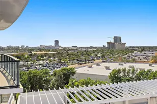 101 Diplomat Pkwy, Hallandale Beach, FL 33009 - Photo 14