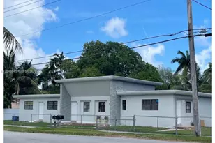 1301 NE 110th St, Miami, FL 33161 - Photo 1