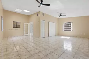 10528 SW 69th Terrace, Miami, FL 33173 - Photo 20