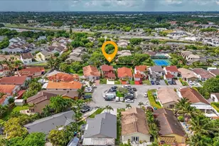 10528 SW 69th Terrace, Miami, FL 33173 - Photo 4
