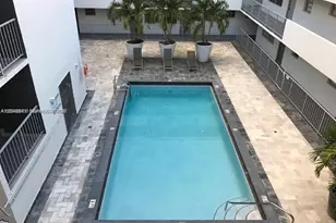 1610 Lenox Ave., Miami Beach, FL 33139 - Photo 12