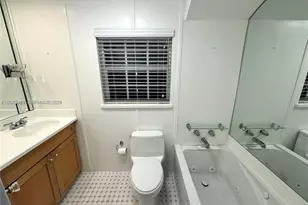 1056 Harrison St, Hollywood, FL 33019 - Photo 22