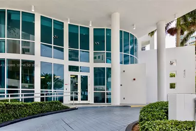 480 NE 30th St #1507, Miami, FL 33137 - Photo 2