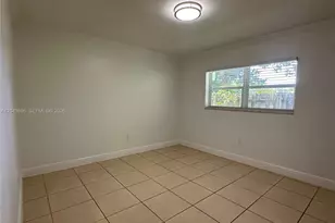 2536 Van Buren St, Hollywood, FL 33020 - Photo 18