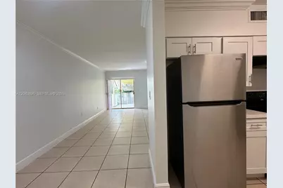2536 Van Buren St #5A, Hollywood, FL 33020 - Photo 8