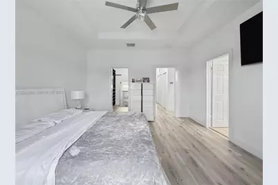 11611 SW 253rd St, Homestead, FL 33032 - Photo 14