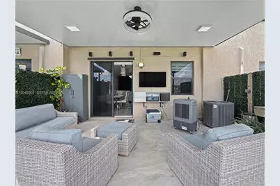 11611 SW 253rd St, Homestead, FL 33032 - Photo 32