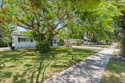 805 SW 22nd Ave, Fort Lauderdale, FL 33312 - Photo 2